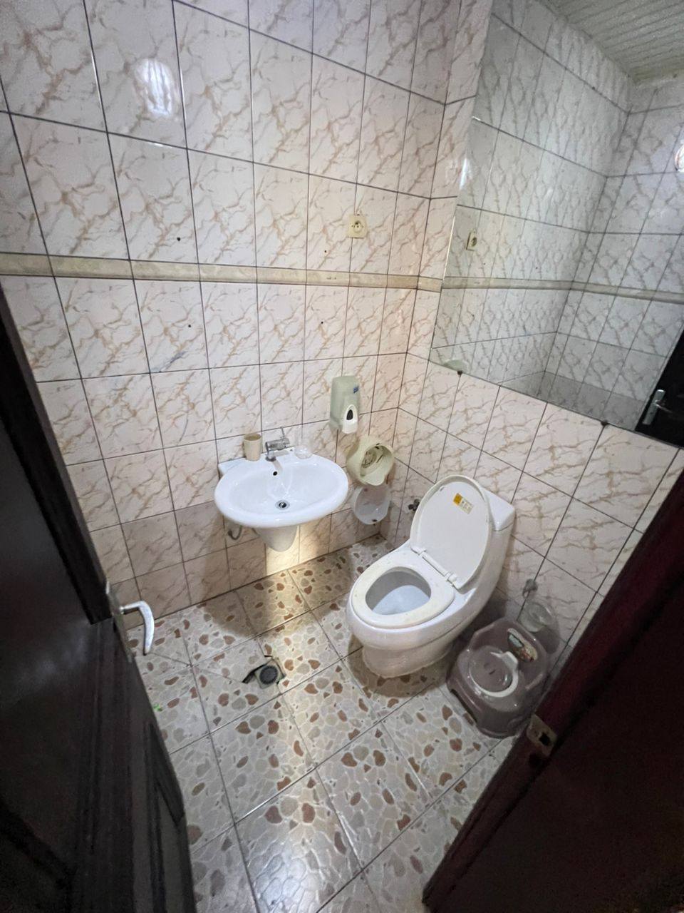 LI_villa_makepe_121225_dch2