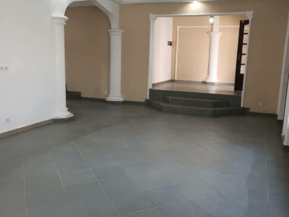 Appartement individuel à louer, Omnisport Yaoundé