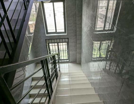 APPARTEMENT MODERNE À BONAMOUSSADI DENVER