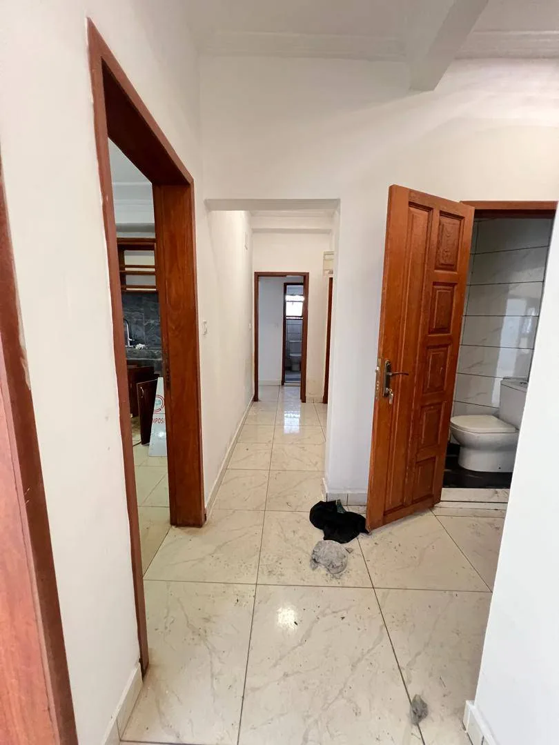VASTE APPARTEMENT MODERNE CLIMATISÉ À LOGPOM
