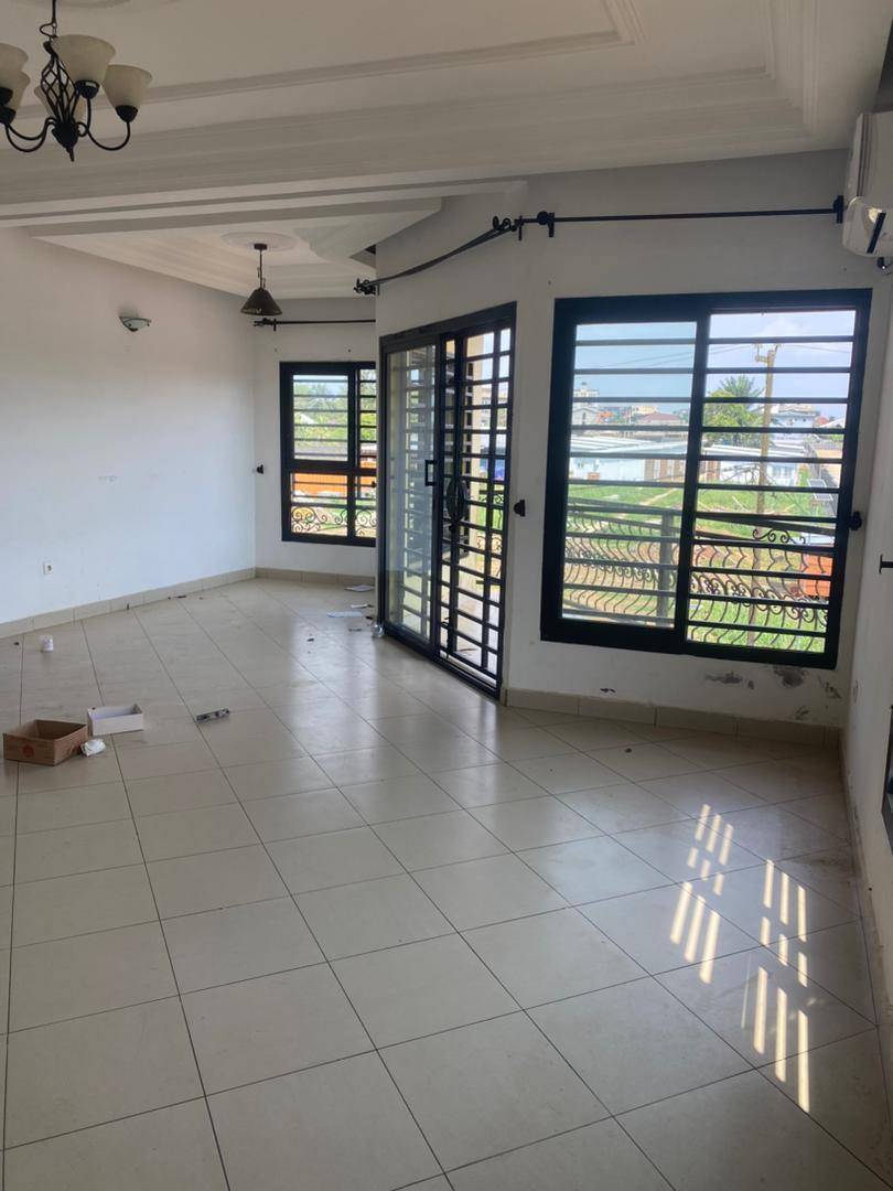 Appartement à louer au quartier Logbessou