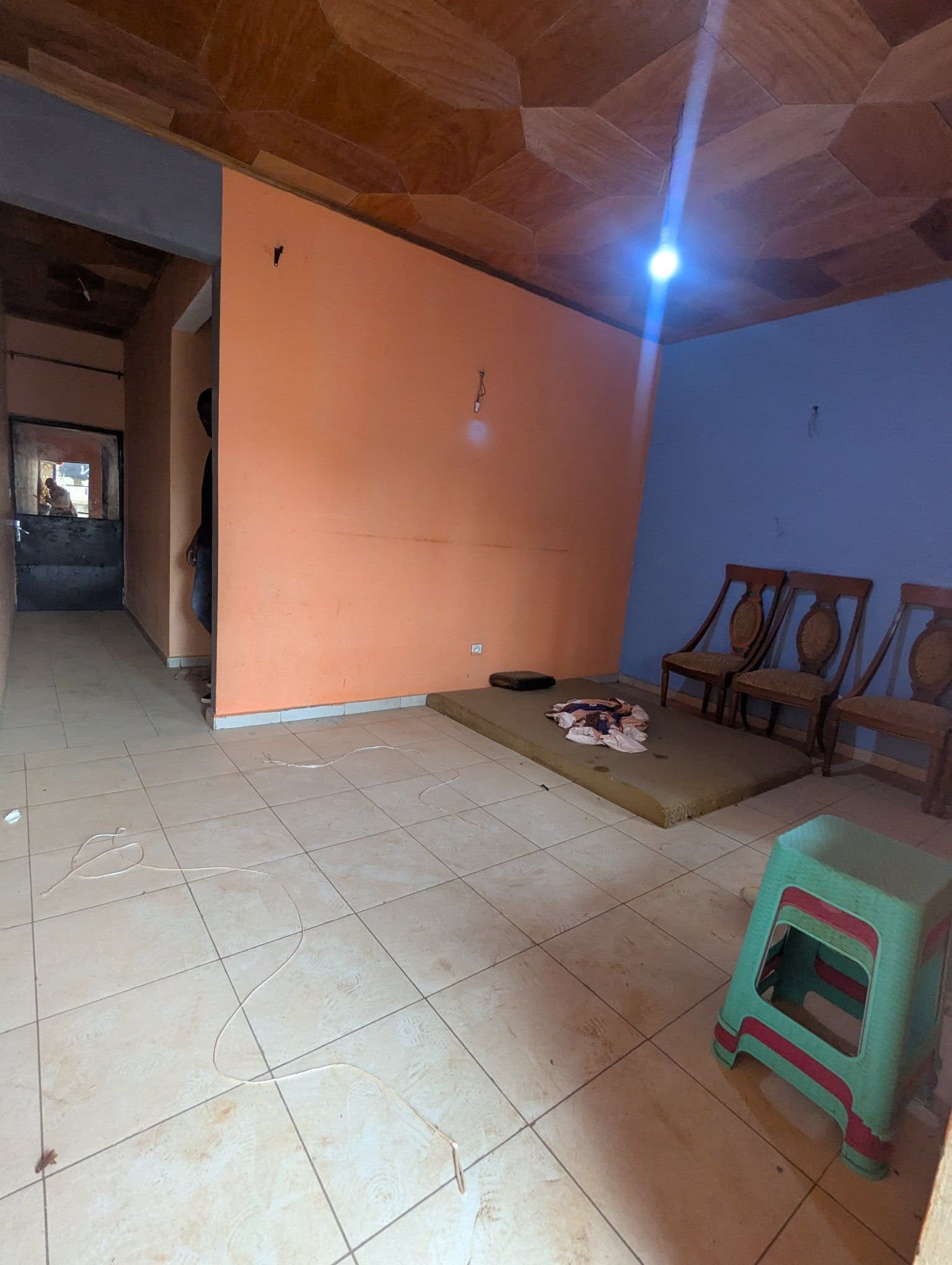 STUDIO MODERNE À LOUER YAOUNDÉ ODZA PETIT MARCHÉ