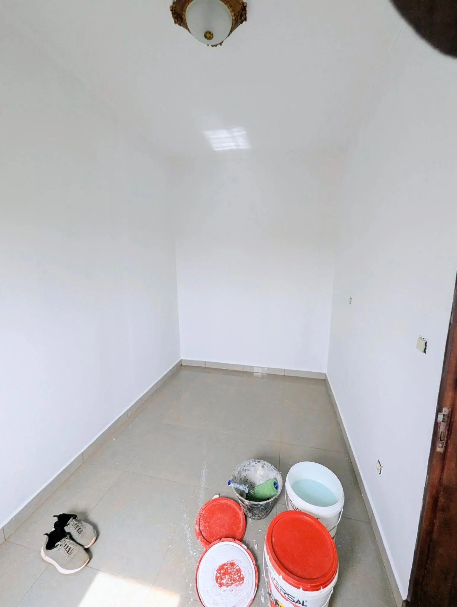APPARTEMENT TRÈS BON STANDING À YAOUNDÉ NKOLFOULOU