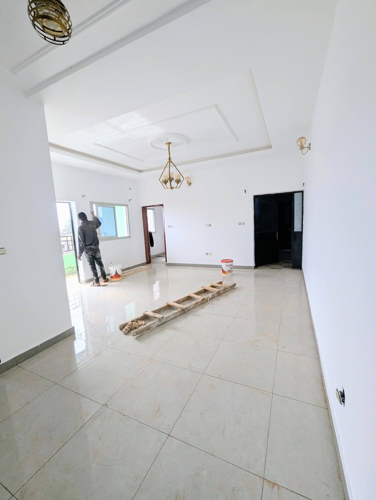 APPARTEMENT TRÈS BON STANDING À YAOUNDÉ NKOLFOULOU