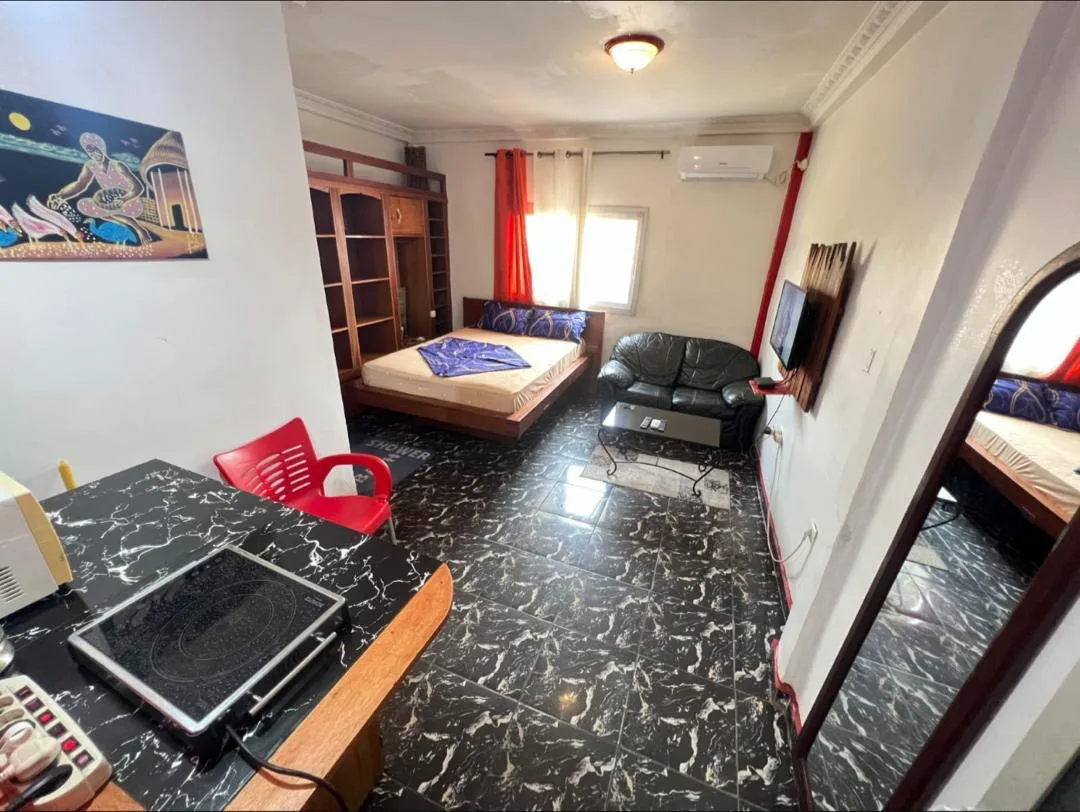 Chambres meublées de standing à Bastos, Yaoundé