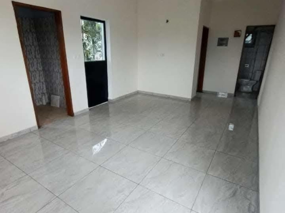 Studio moderne staffé, Petit Marché Odza lieu dit Mboun