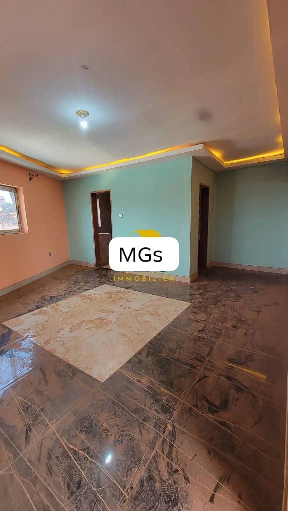 Studio moderne Marché A Bafoussam