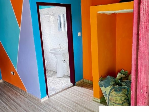 Magnifique chambre moderne à Bertoua Monou