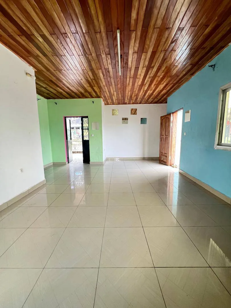 Appartement moderne à louer, Neptune Logpom