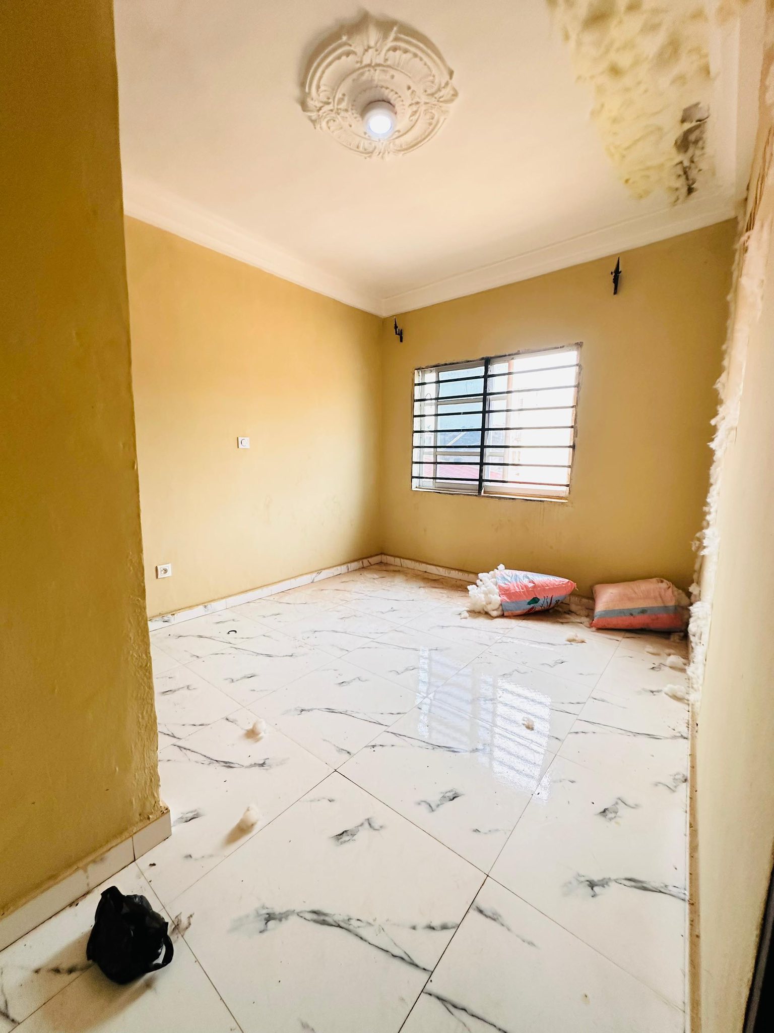 YI_studio_biyemassi_280326_chb1