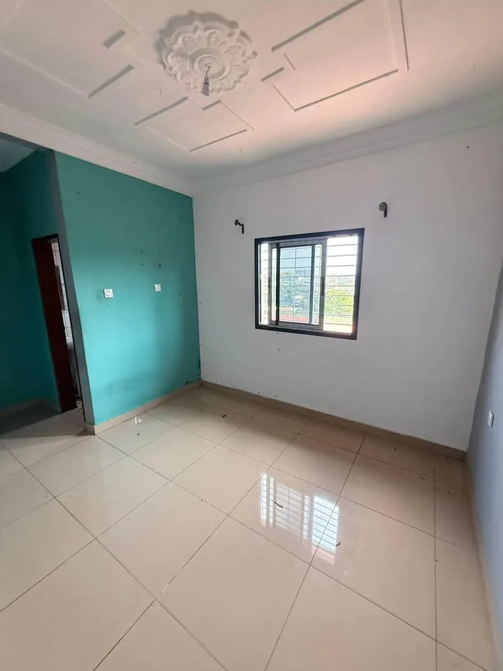 ANN_appart_nkolf_03042_chb3 Appartement bon standing Nkolfoulou 150000fcfa