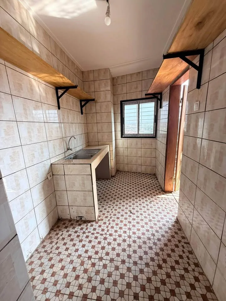 ANN_appart_nkolf_03042_csn Appartement bon standing Nkolfoulou 150000fcfa