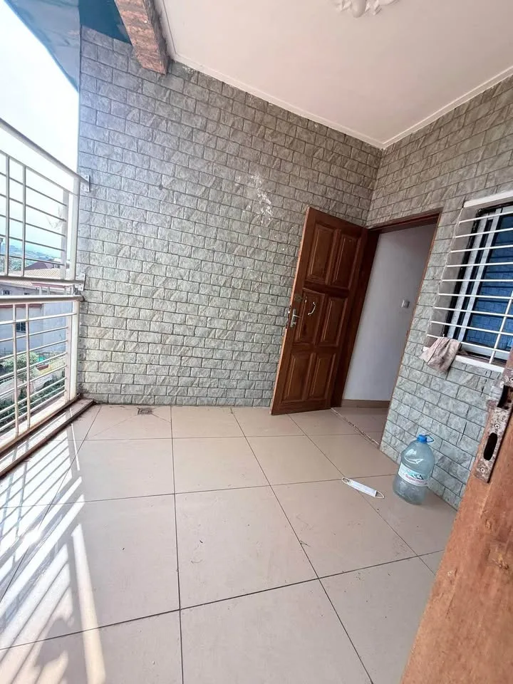 ANN_appart_nkolf_03042_ext Appartement bon standing Nkolfoulou 150000fcfa