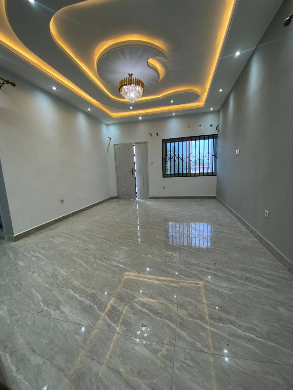 Appartement ancienne route Bonaberi 200000fcfa