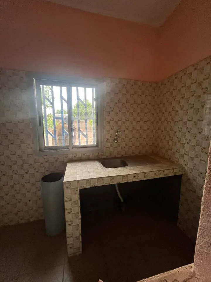 Studio dans un camp à Ngalbidjé Garoua
