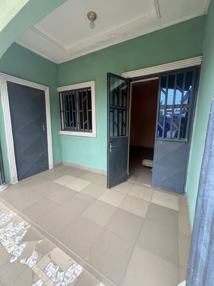 41061- Studio dans un camp à Ngalbidjé Garoua