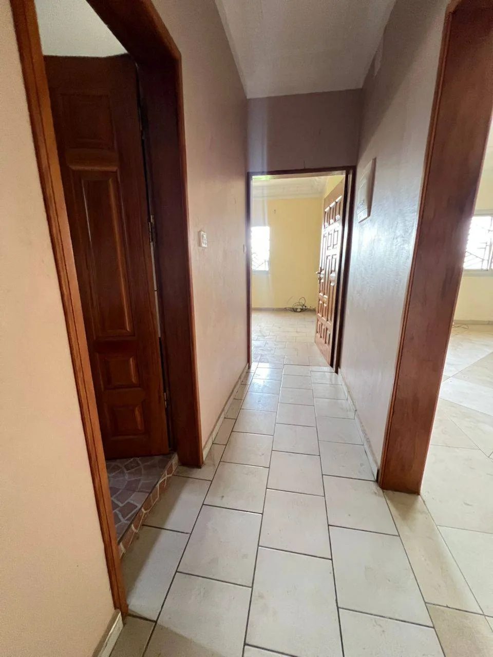 APPARTEMENT MODERNE STAFFÉ À MAKÉPÉ