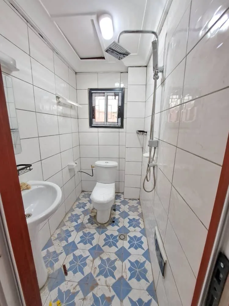 APPARTEMENT MODERNE SITUÉ À LENDI