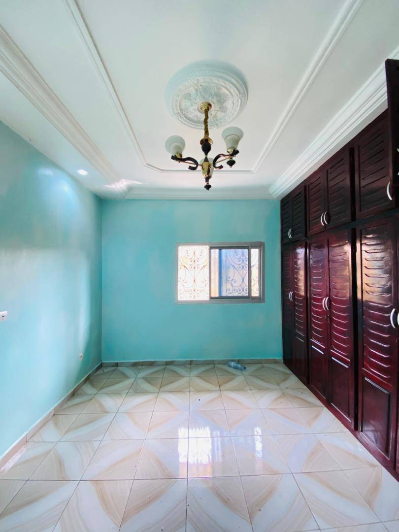 SM_appart_makepe_120426_chb1