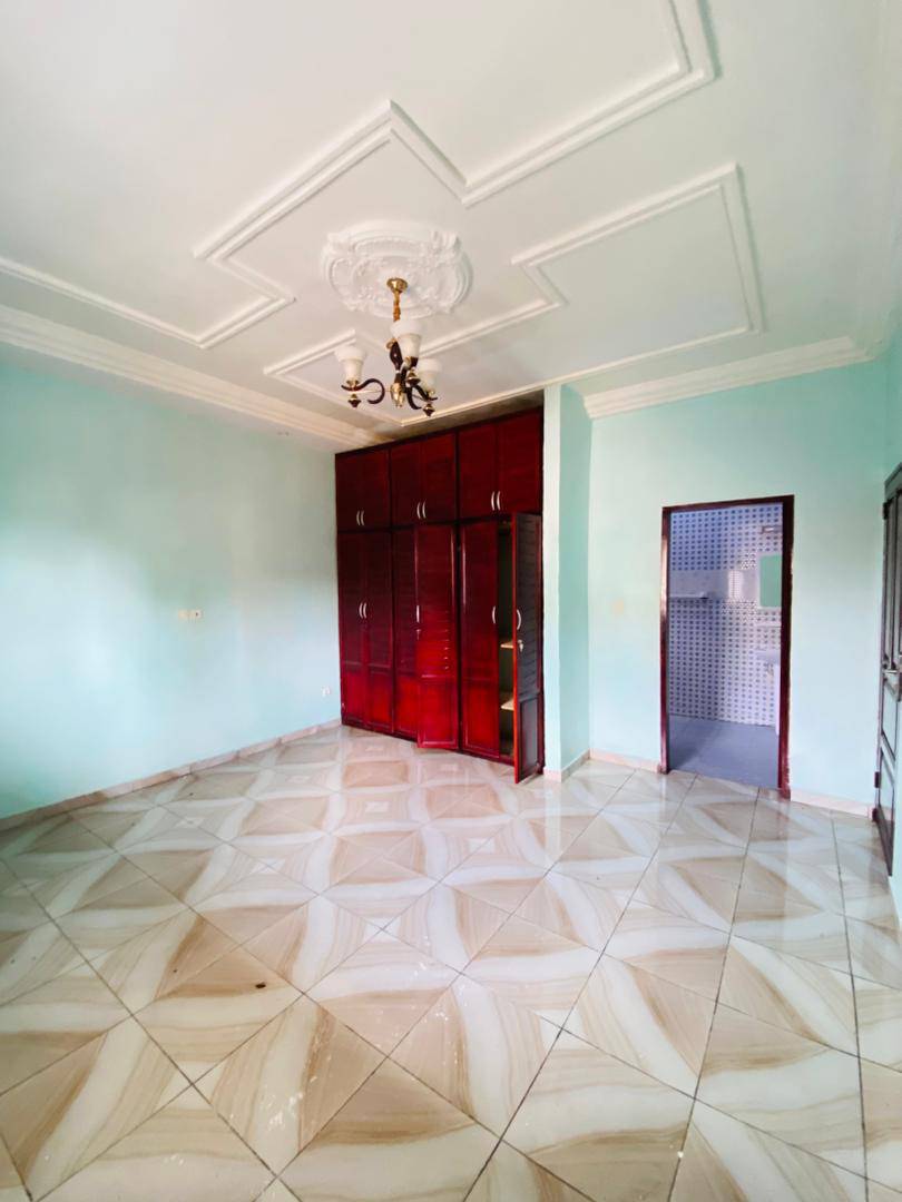 SM_appart_makepe_120426_chb3