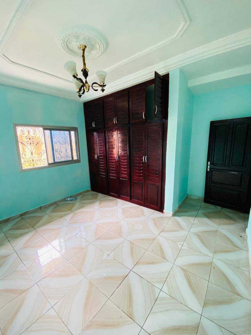 SM_appart_makepe_120426_chb4