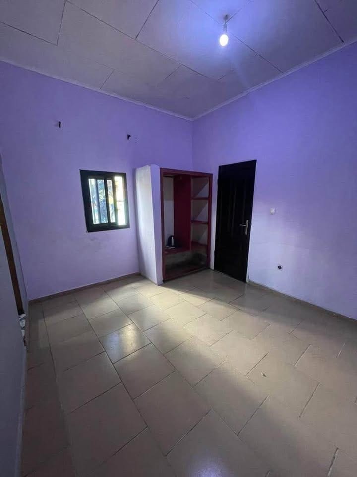 STUDIO MODERNE À LOUER, YAOUNDÉ OMNISPORT