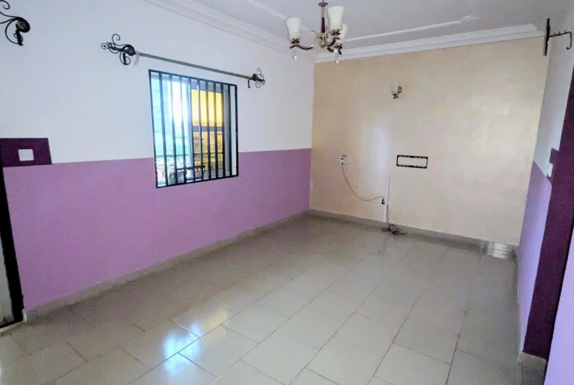 MAGNIFIQUE STUDIO À LOUER, YAOUNDÉ FOUGEROLLE