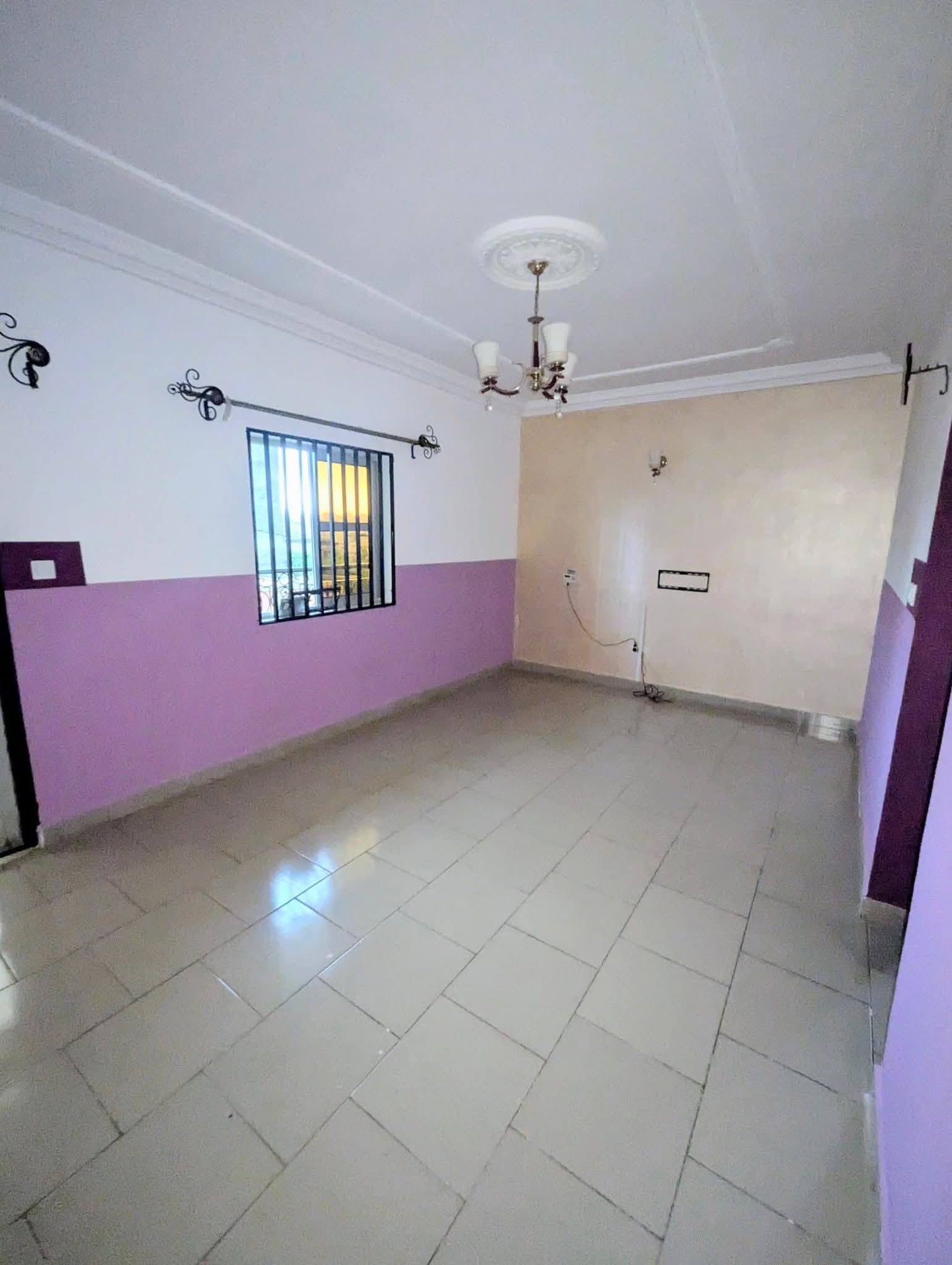 MAGNIFIQUE STUDIO À LOUER, YAOUNDÉ FOUGEROLLE