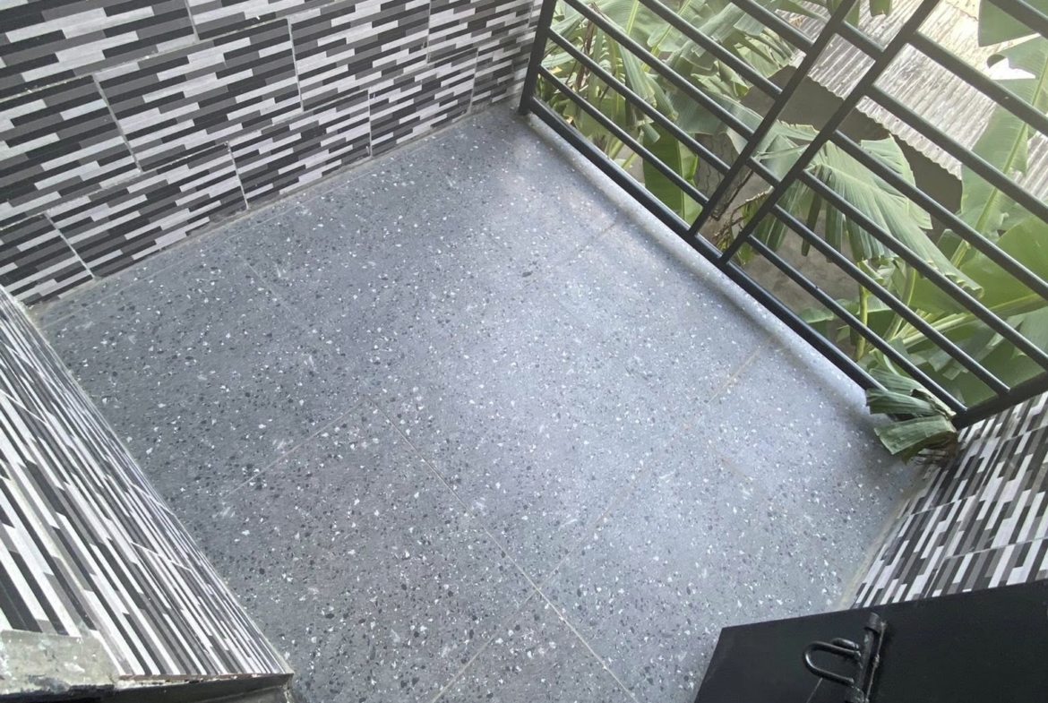 Magnifique studio à louer à Yassa 75000 fcfa