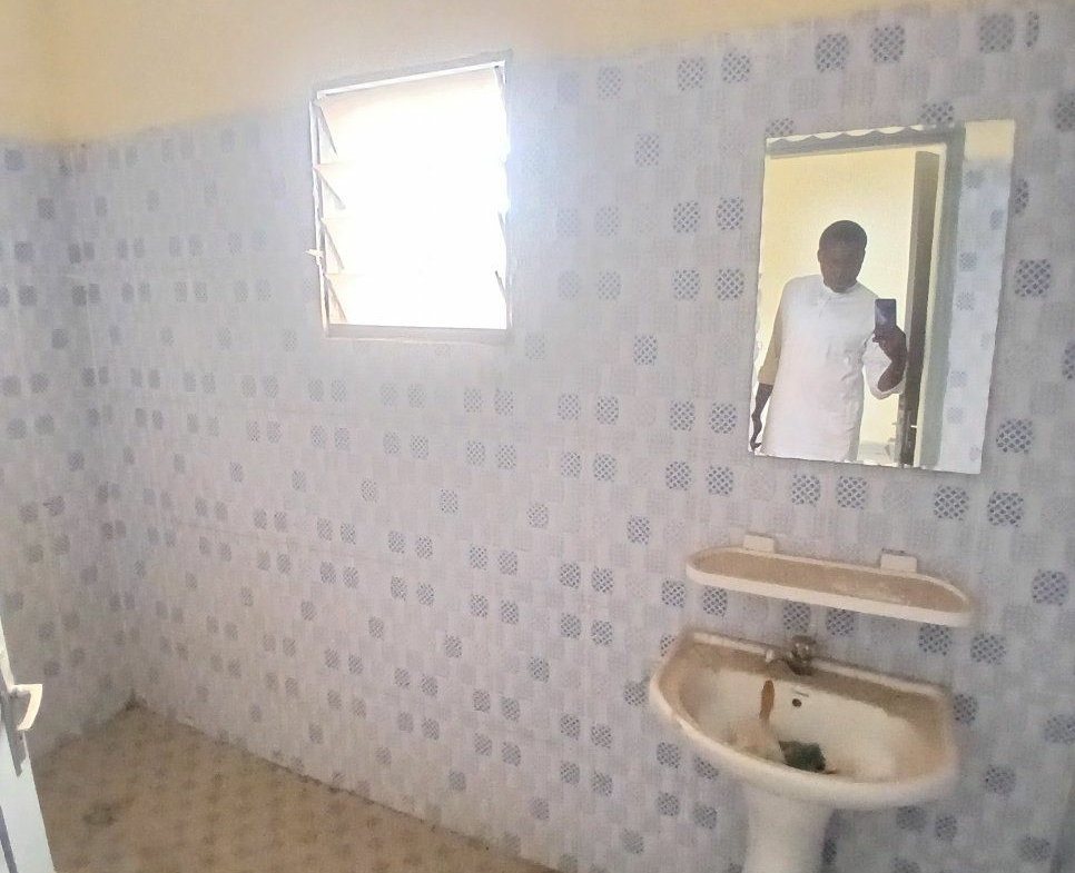 Appartement disponible non loin de l’école publique de Ngalbidje