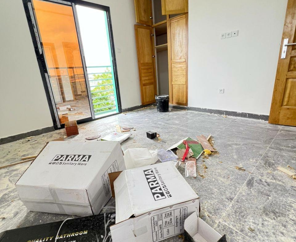 Vaste et magnifique appartement à Logpom carrefour Basson