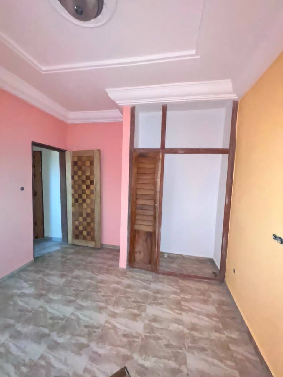 APPARTEMENT NEUF DE STANDING À LOUER – BONAMOUSSADI