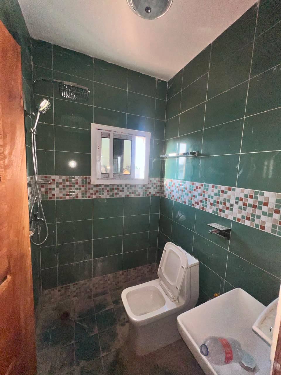 APPARTEMENT NEUF DE STANDING À LOUER – BONAMOUSSADI