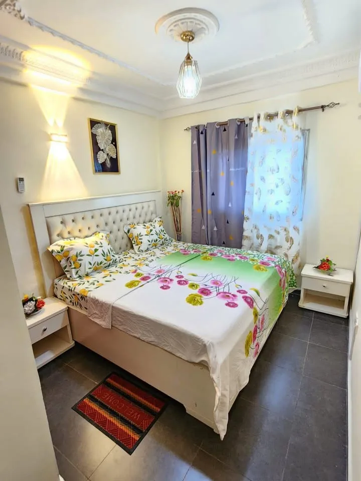 635- Studio meublé disponible à Yaoundé Brigarde odza