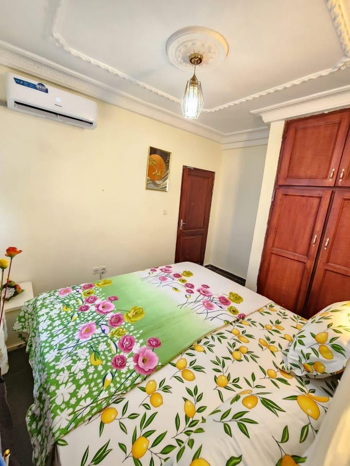 Studio meublé disponible à Yaoundé Brigarde odza