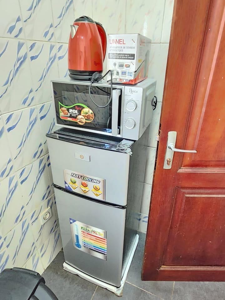 Studio meublé disponible à Yaoundé Brigarde odza