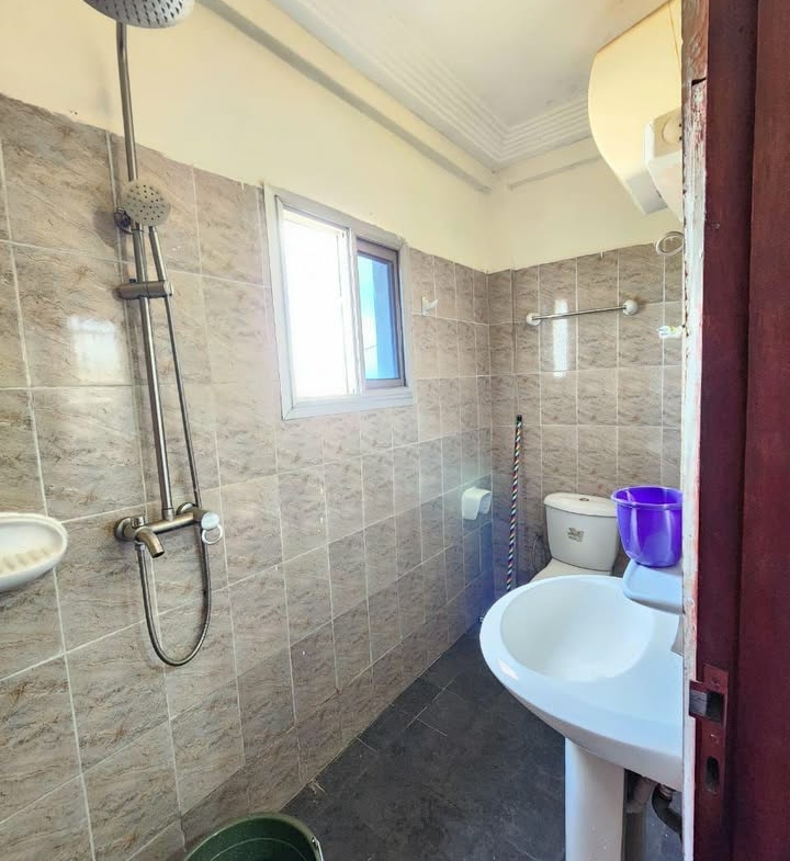 Studio meublé disponible à Yaoundé Brigarde odza