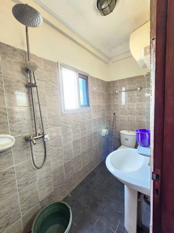 Studio meublé disponible à Yaoundé Brigarde odza
