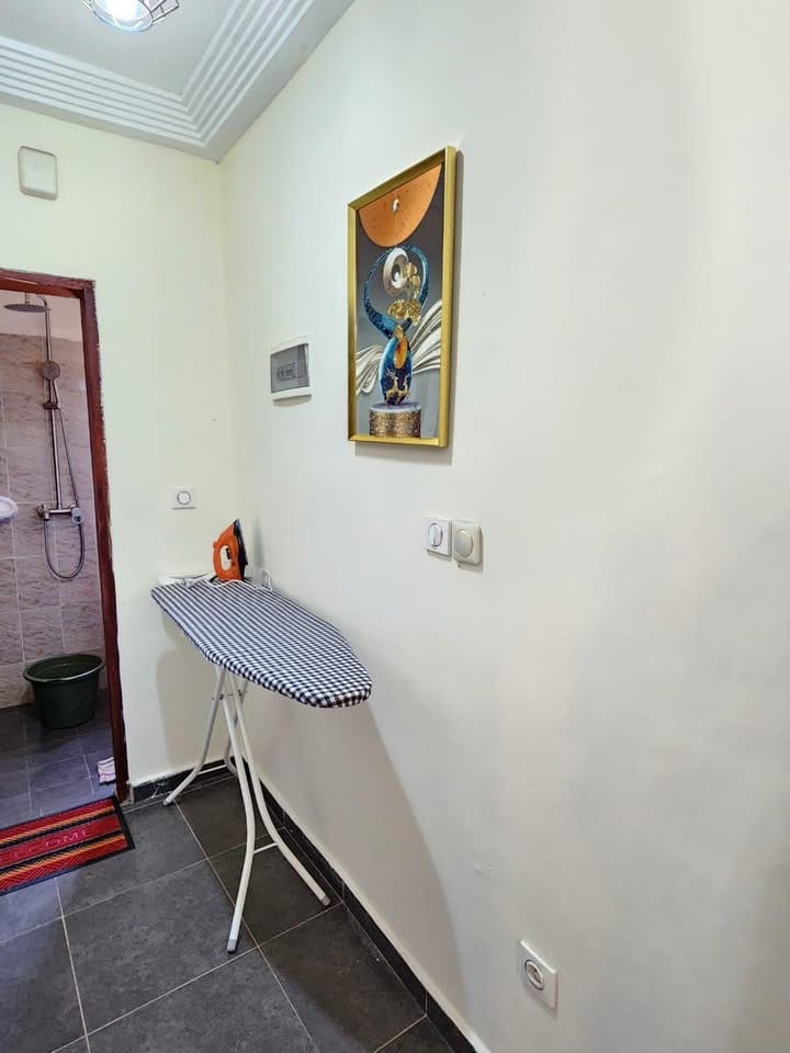Studio meublé disponible à Yaoundé Brigarde odza
