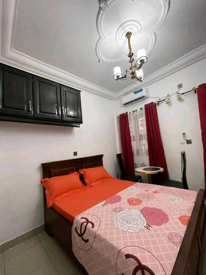 MAGNIFIQUE CHAMBRE MEUBLÉE À LOUER À ETOUG-ÉBÉ