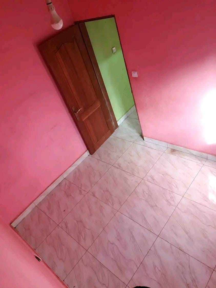 Appartement moderne près du stade Municipal de Bamendzi