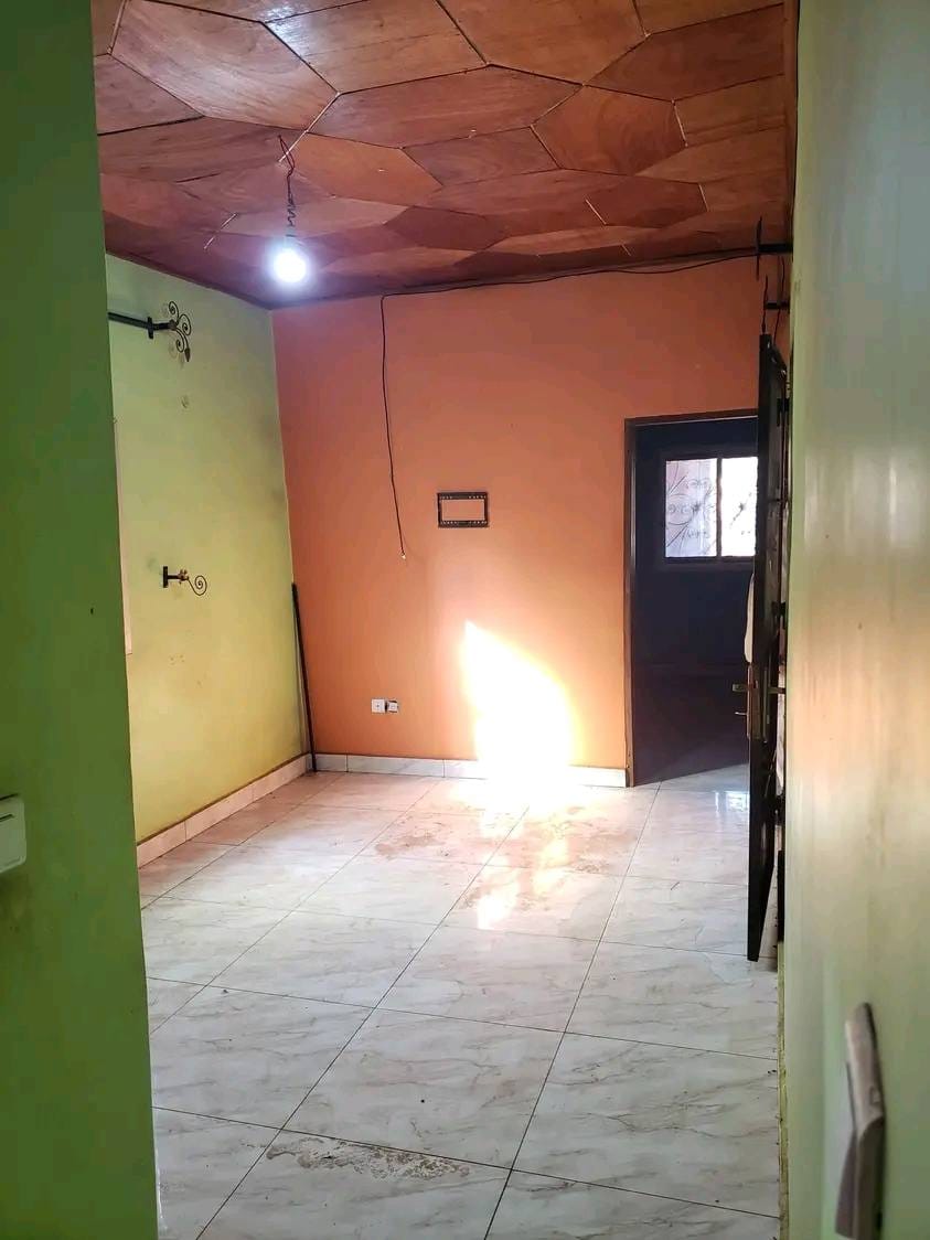 41483- Appartement moderne près du stade Municipal de Bamendzi