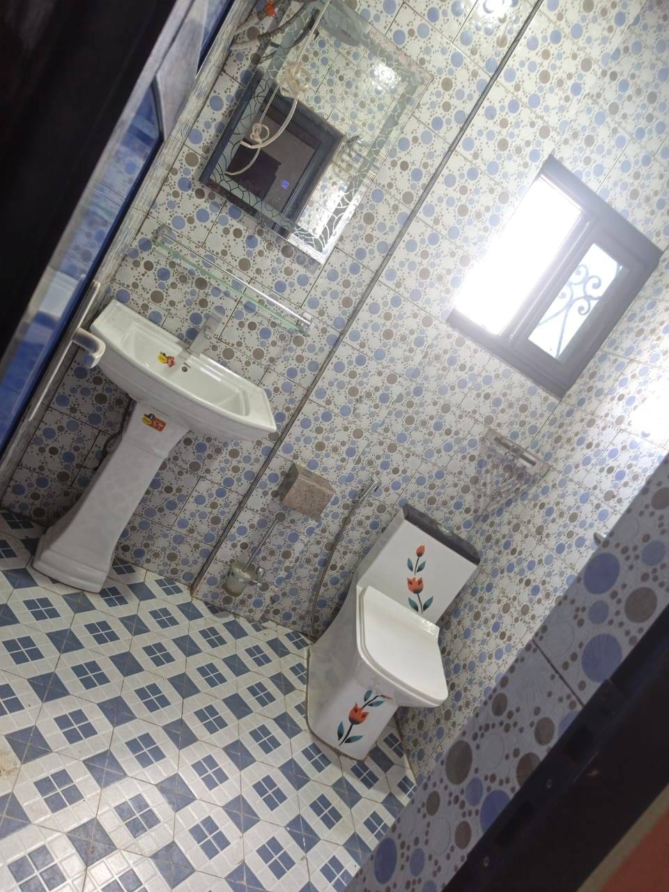 Studio moderne à louer, quartier Haoussa Bafoussam