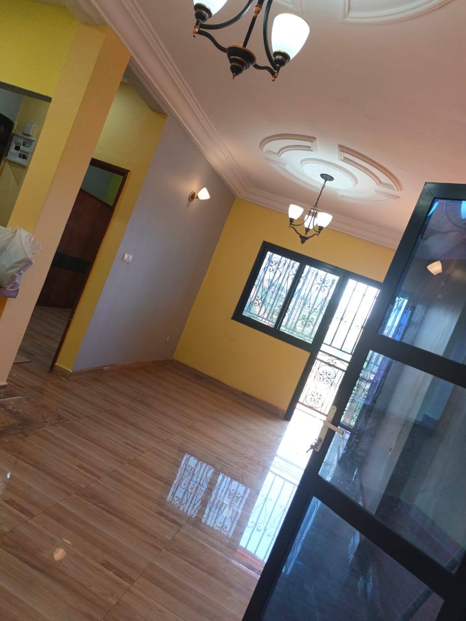 Studio moderne à louer, quartier Haoussa Bafoussam