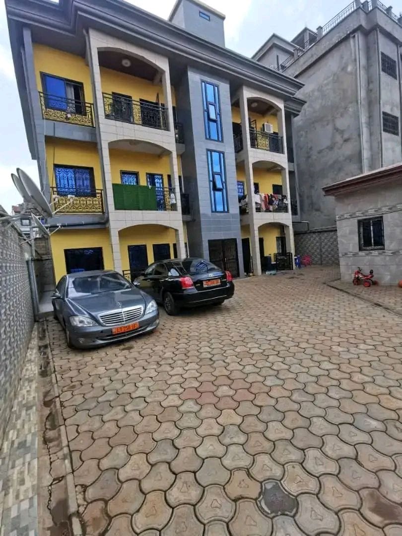 MAGNIFIQUE APPARTEMENT VIP À LOUER, YAOUNDÉ ETOUDI