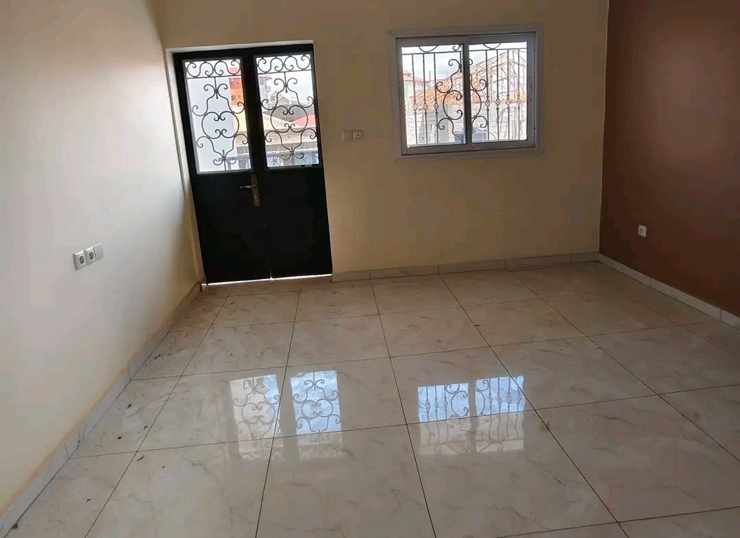 APPARTEMENT MODERNE ET SPACIEUX – YAOUNDÉ, TSINGA VILLAGE