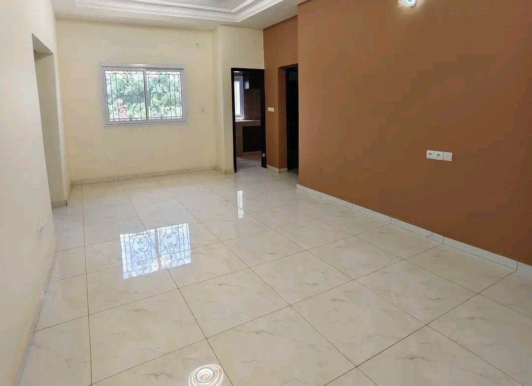 APPARTEMENT MODERNE ET SPACIEUX – YAOUNDÉ, TSINGA VILLAGE