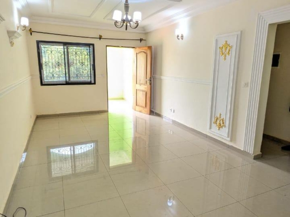 MAGNIFIQUE APPARTEMENT À LOUER, YAOUNDÉ EMANA
