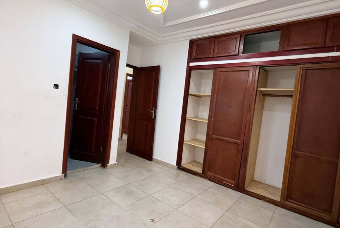 Appartement bon standing à louer, Yaoundé fougerolle