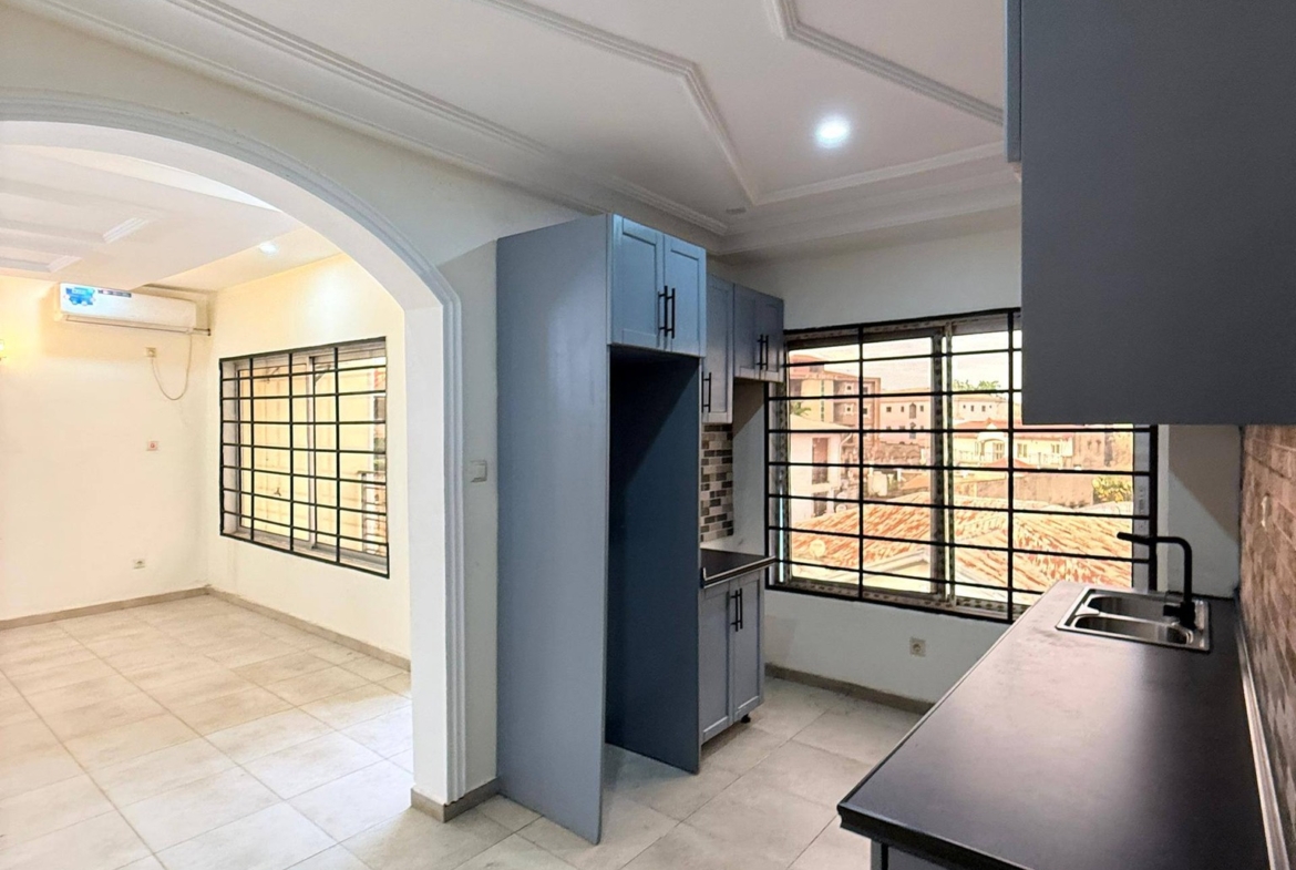 Appartement bon standing à louer, Yaoundé fougerolle